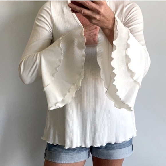 Choker Neck, Bell Sleeve Tunic Top - Picture 5 of 6